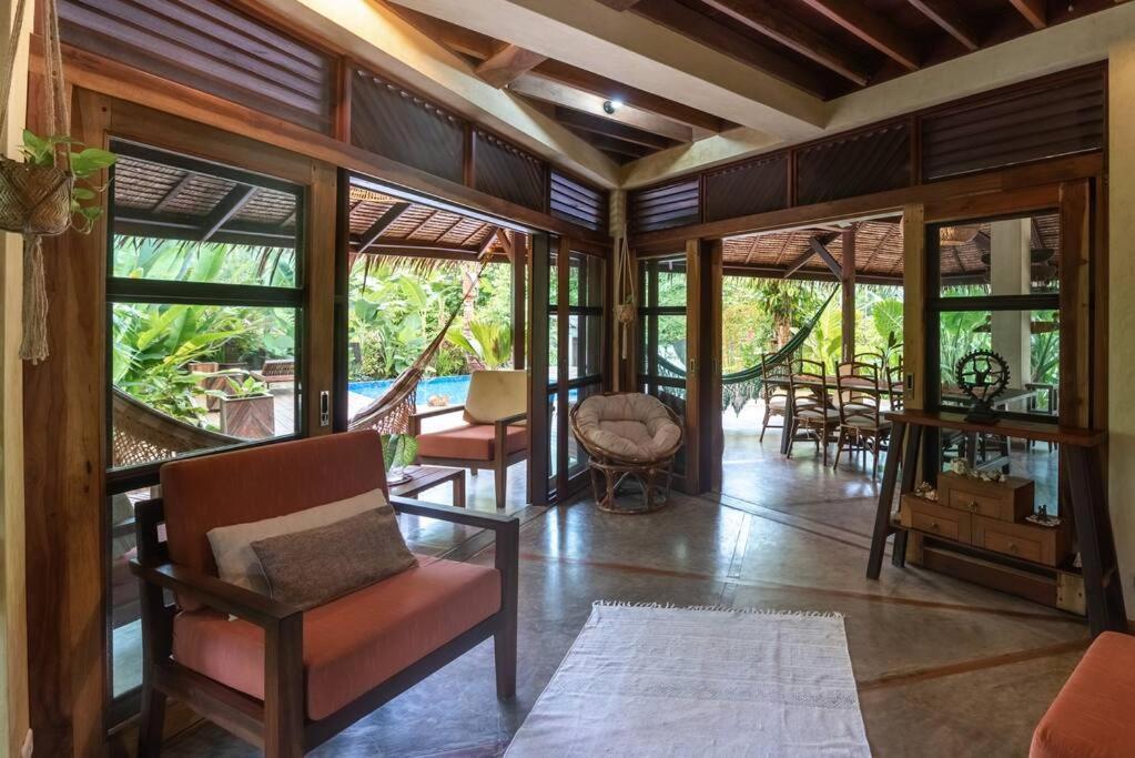 Alaia Hideaway Villa General Luna  Eksteriør billede