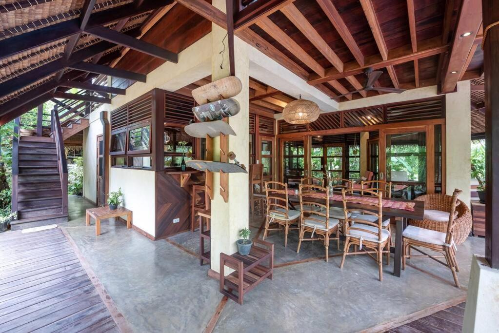 Alaia Hideaway Villa General Luna  Eksteriør billede